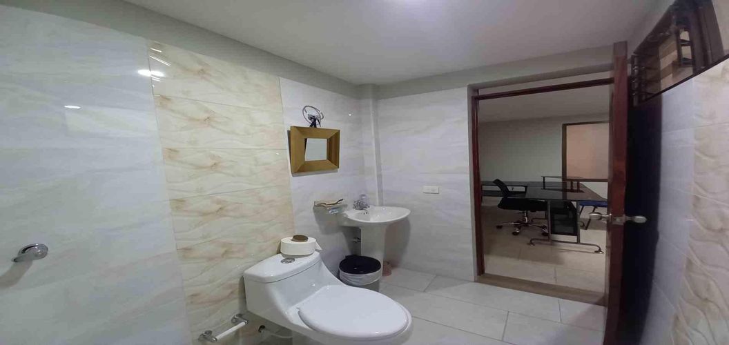 Oficina en arriendo en Maraya, Pereira, 25 m² · foto 7 de 24