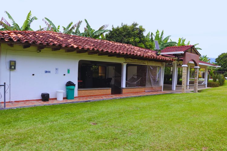Finca en venta en Combia, Pereira, 590 m² · foto 2 de 24