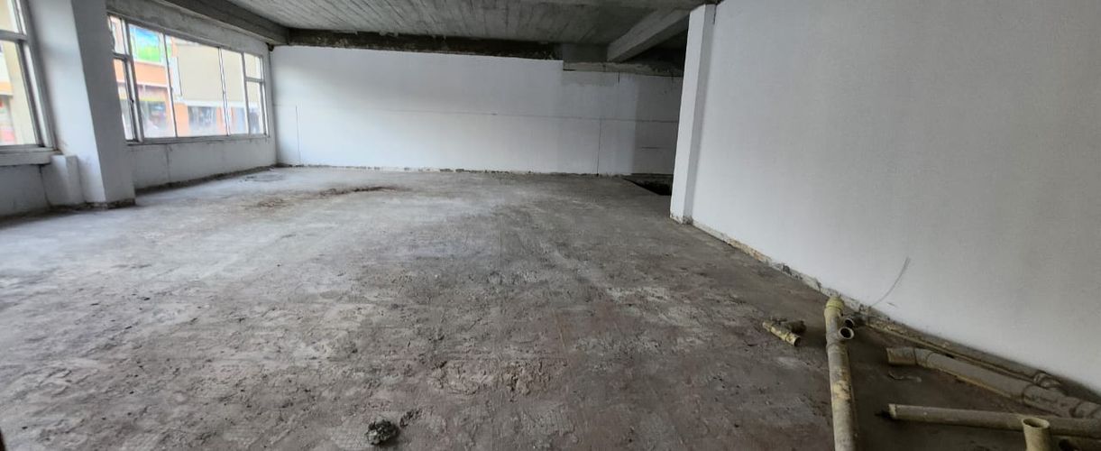 Local en arriendo en El Centro, Manizales, 590 m² · foto 6 de 12