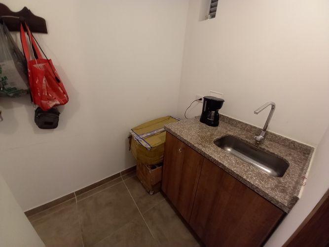 Local en venta en Las Colinas, Manizales, 16 m² · foto 18 de 23