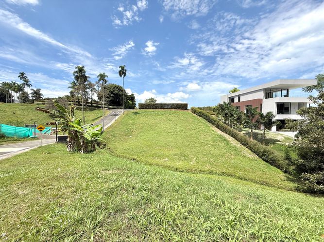Lote en venta en Cerritos, Pereira · foto 5 de 10