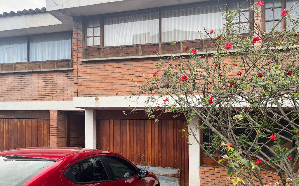 Casa en venta en El Contador, Bogotá · foto 2 de 13