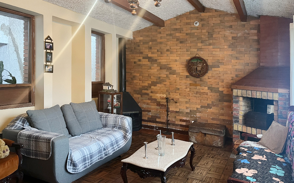 Casa en venta en El Contador, Bogotá · foto 7 de 13