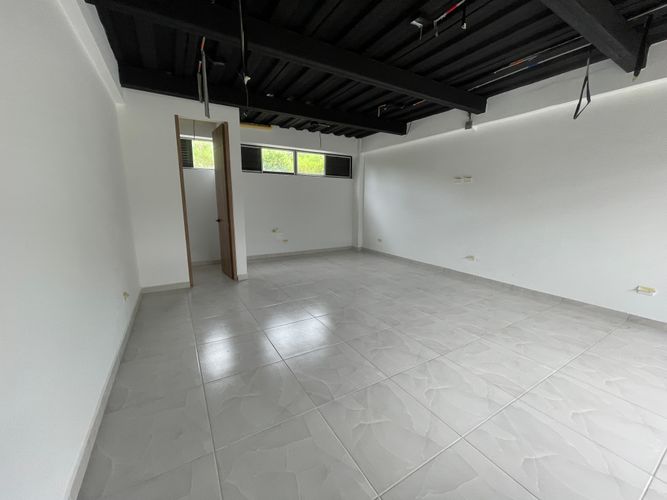 Local en venta en El Congal, Armenia, 90 m² · foto 12 de 18