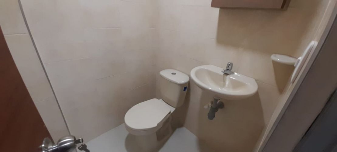 Oficina en arriendo en El Centro, Manizales, 11 m² · foto 7 de 9
