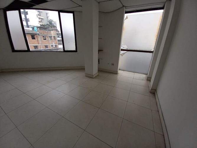 Oficina en arriendo en El Centro, Manizales, 20 m² · foto 4 de 10