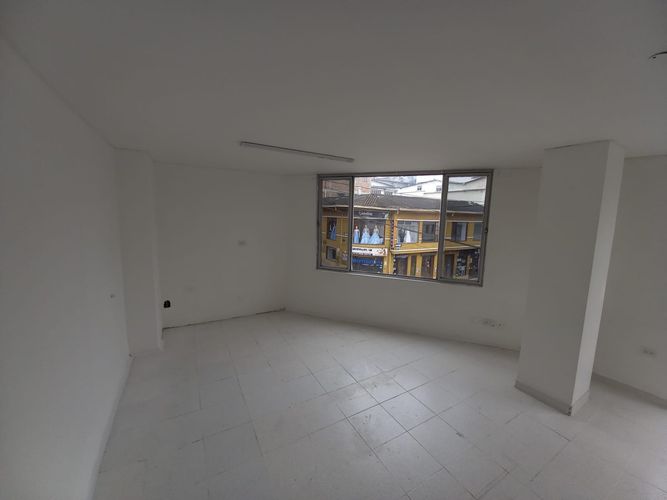 Oficina en arriendo en El Centro, Manizales, 20 m² · foto 10 de 10