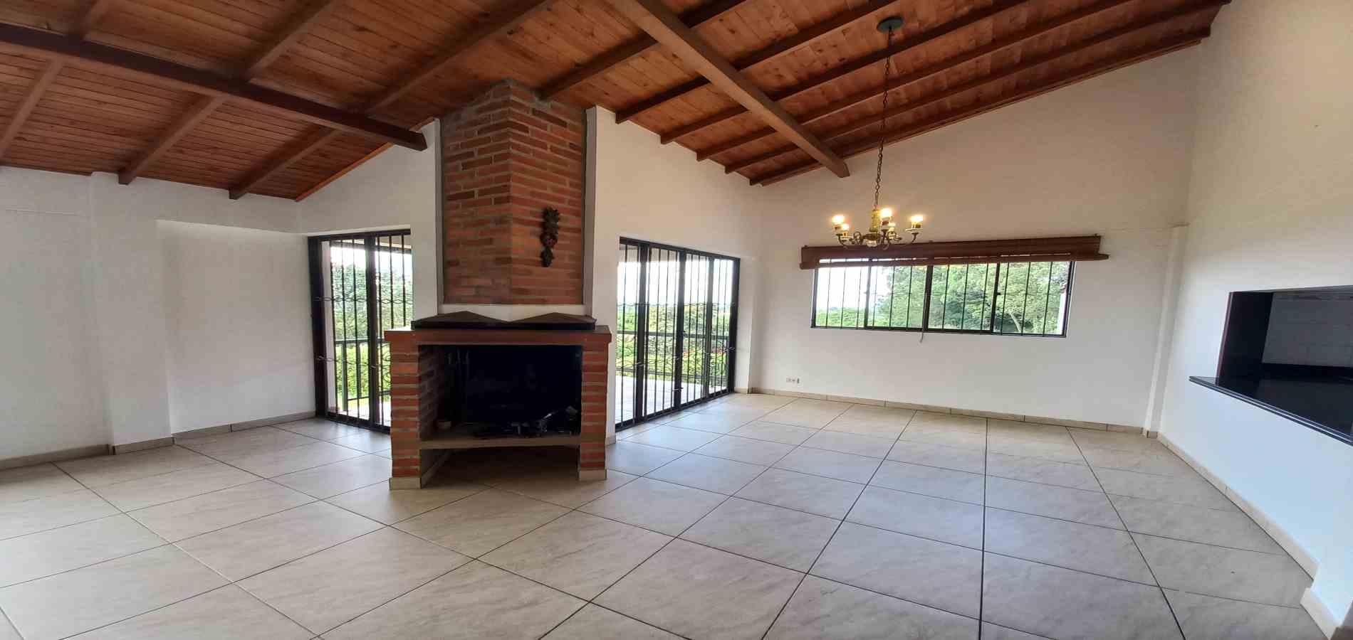 Casa en venta en Tribunas Corcega, Pereira · foto 2 de 22
