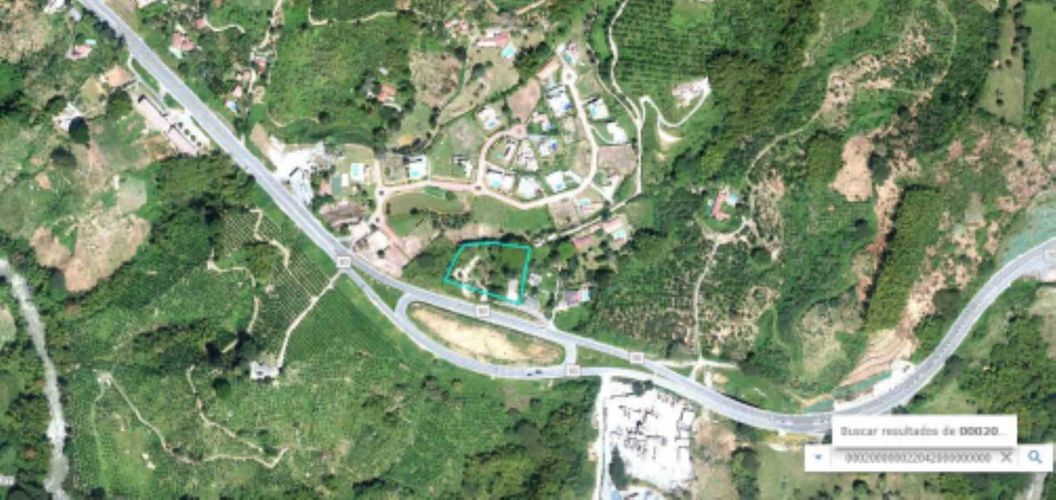Lote en venta en La Cabaña, Manizales, 7342 m² · foto 3 de 9