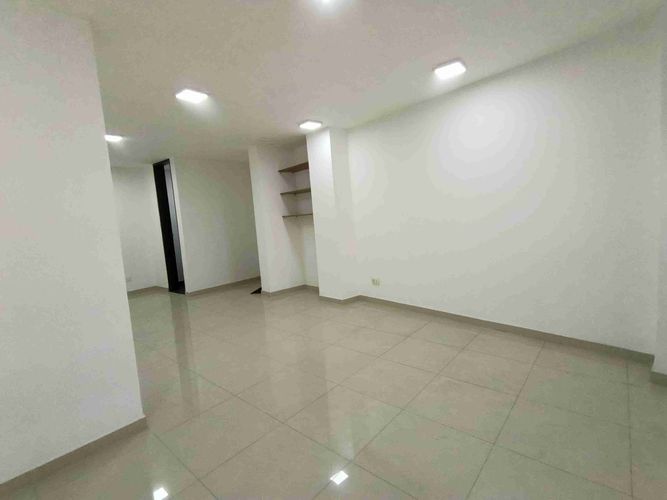Local en venta en Palermo, Manizales, 30 m² · foto 13 de 24