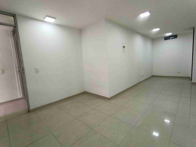 Local en venta en Palermo, Manizales, 30 m² · foto 17 de 24