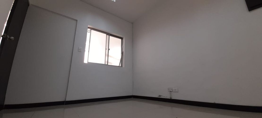 Oficina en arriendo en Alfonso Lopez, Pereira, 15 m² · foto 3 de 9