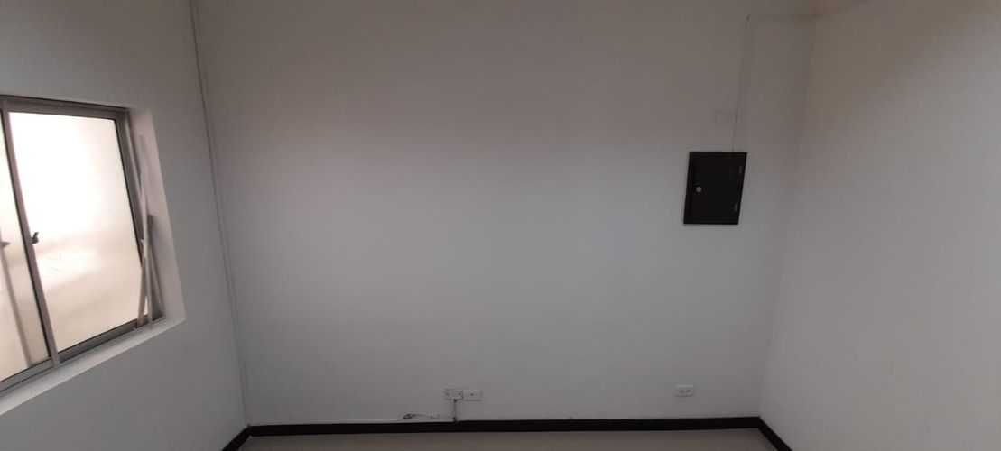 Oficina en arriendo en Alfonso Lopez, Pereira, 15 m² · foto 9 de 9