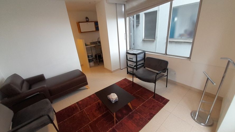 Consultorio en venta en Versalles, Manizales, 25 m² · foto 2 de 13