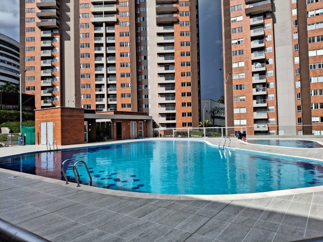 Apartamento de 3 alcobas en venta en Mercasa, Pereira, 74 m² · foto 13 de 16
