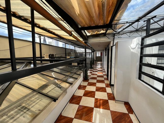 Edificio en venta en Los Agustinos, Manizales, 1024 m² · foto 5 de 8