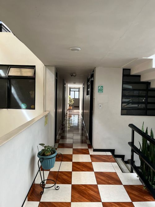 Edificio en venta en Los Agustinos, Manizales, 1024 m² · foto 7 de 8