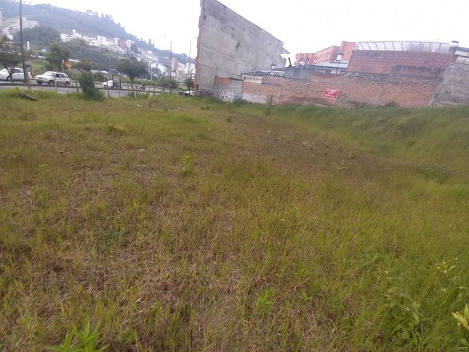 Lote en venta en Los Laureles, Manizales, 916 m² · foto 9 de 24