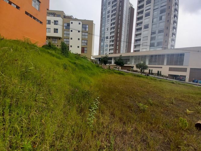 Lote en venta en Los Laureles, Manizales, 916 m² · foto 16 de 24