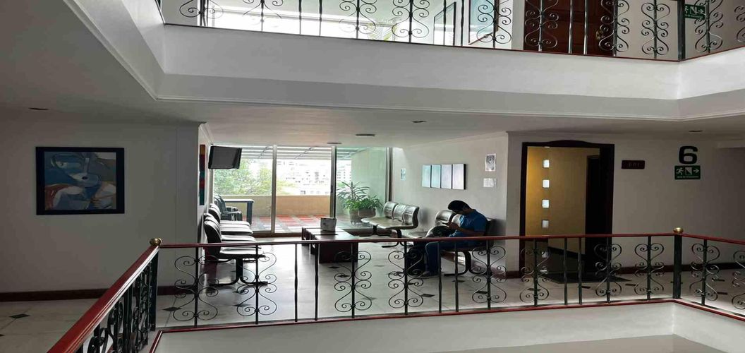 Consultorio en venta en San Jose Sur, Pereira, 35 m² · foto 7 de 17