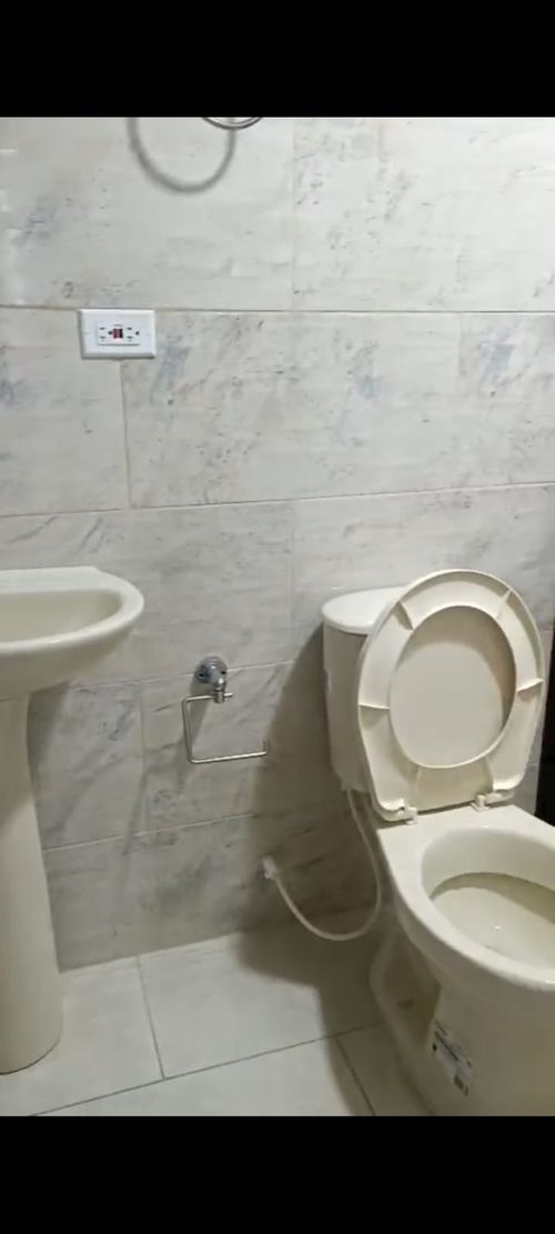 Edificio en venta en El Paraiso, Pereira, 270 m² · foto 14 de 24