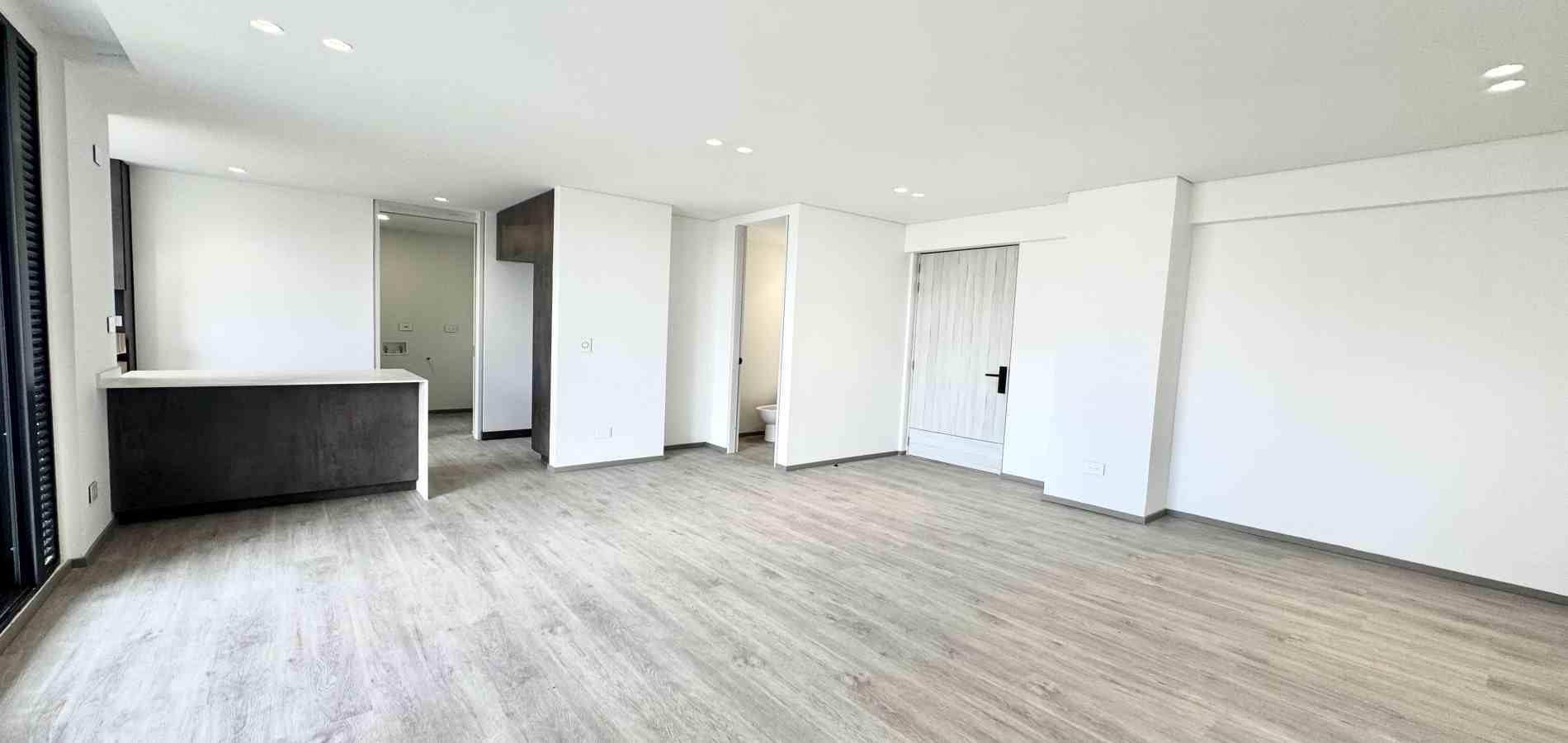Apartamento en venta en Pinares, Pereira · foto 3 de 19
