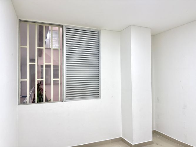 Consultorio en arriendo en Sector Plaza De Bolivar, Pereira, 10 m² · foto 4 de 10