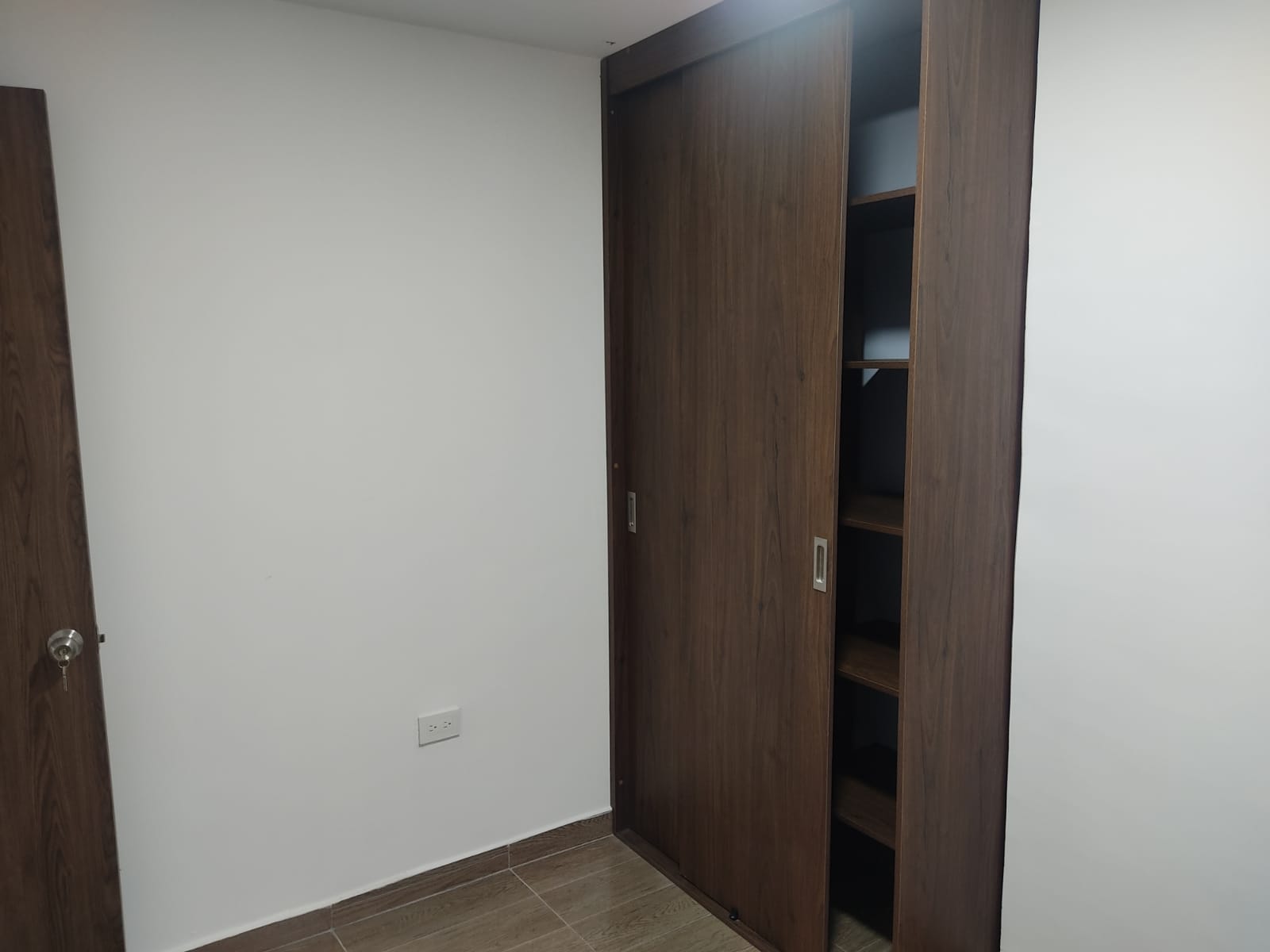 Apartamento en venta en El Bosque, Manizales · foto 6 de 15