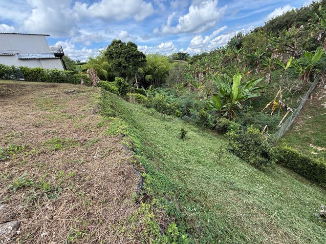 Lote en venta en Altagracia, Pereira · foto 7 de 14