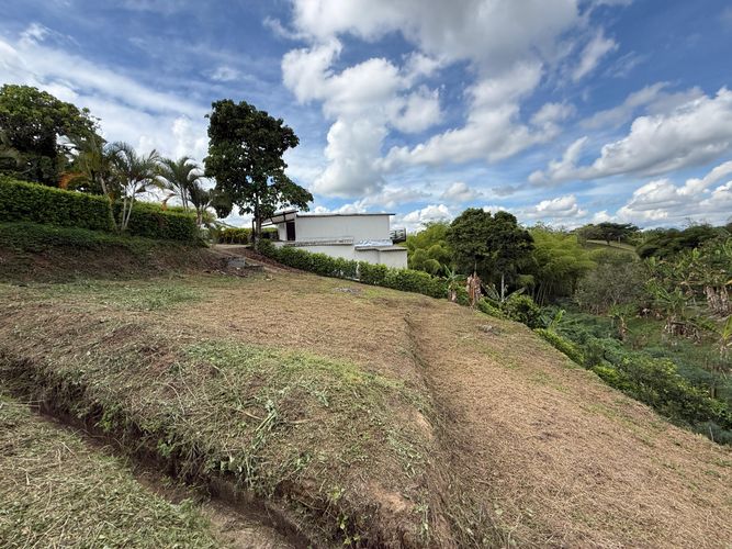 Lote en venta en Altagracia, Pereira · foto 9 de 14