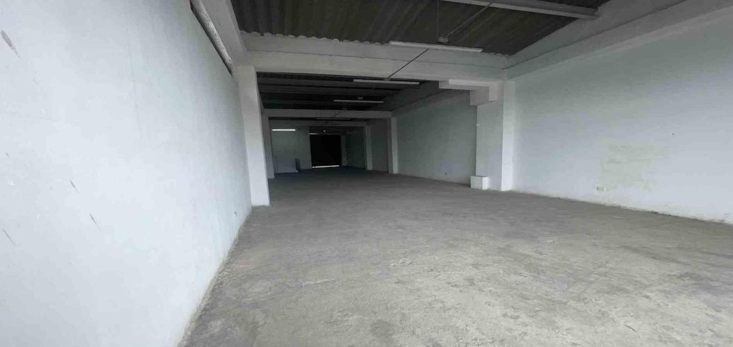 Local en venta en Sector Parque Valencia, Armenia, 554 m² · foto 3 de 13