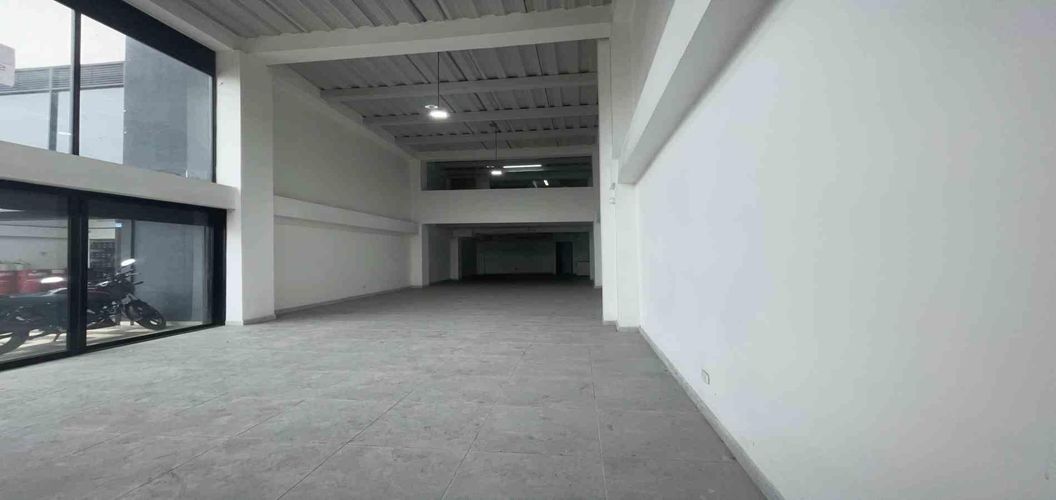Local en venta en Sector Parque Valencia, Armenia, 554 m² · foto 10 de 13
