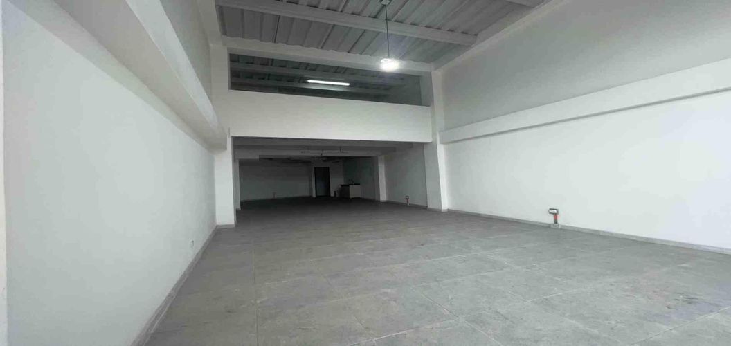 Local en venta en Sector Parque Valencia, Armenia, 554 m² · foto 11 de 13