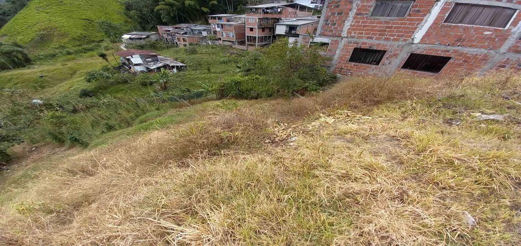 Lote en venta en Morrogacho Parte, Manizales · foto 6 de 24