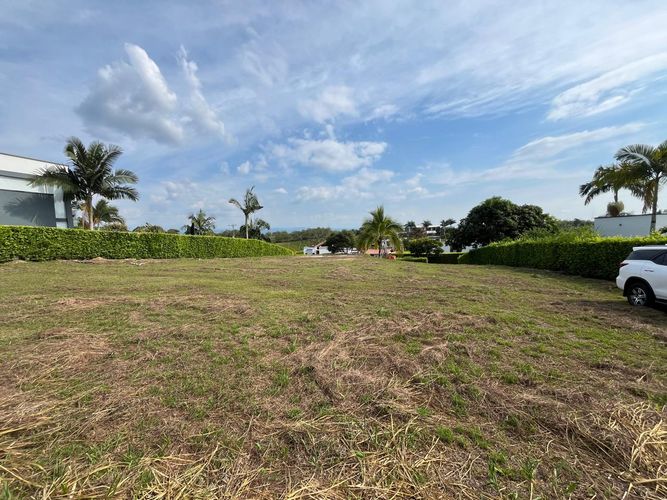 Lote en venta en Cerritos, Pereira · foto 5 de 8