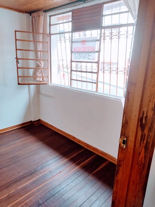 Casa en venta en Sector Plaza De Bolivar, Pereira · foto 17 de 24