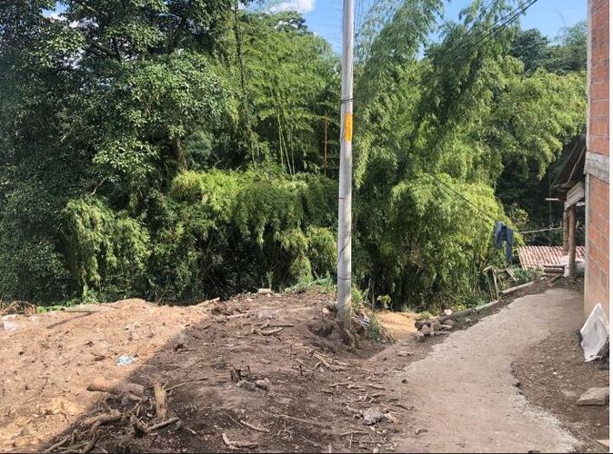 Lote en venta en Maraya, Pereira, 1642 m² · foto 5 de 11