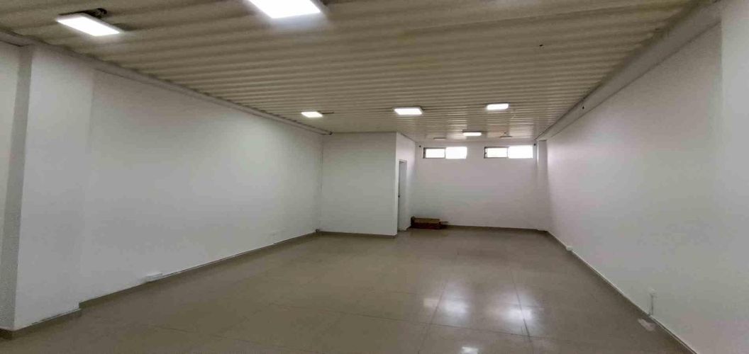 Local en arriendo en Avenida Santander, Manizales, 44 m² · foto 7 de 19
