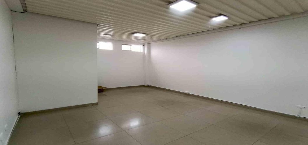 Local en arriendo en Avenida Santander, Manizales, 44 m² · foto 10 de 19