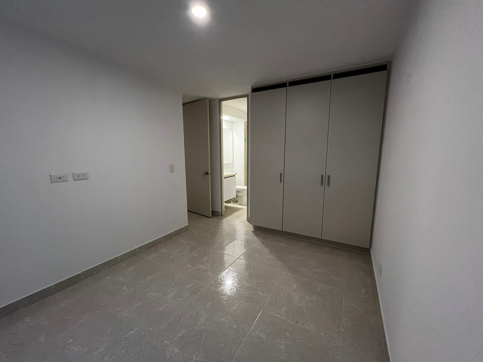 Apartamento en venta en El Poblado Ii Etapa, Pereira · foto 16 de 24