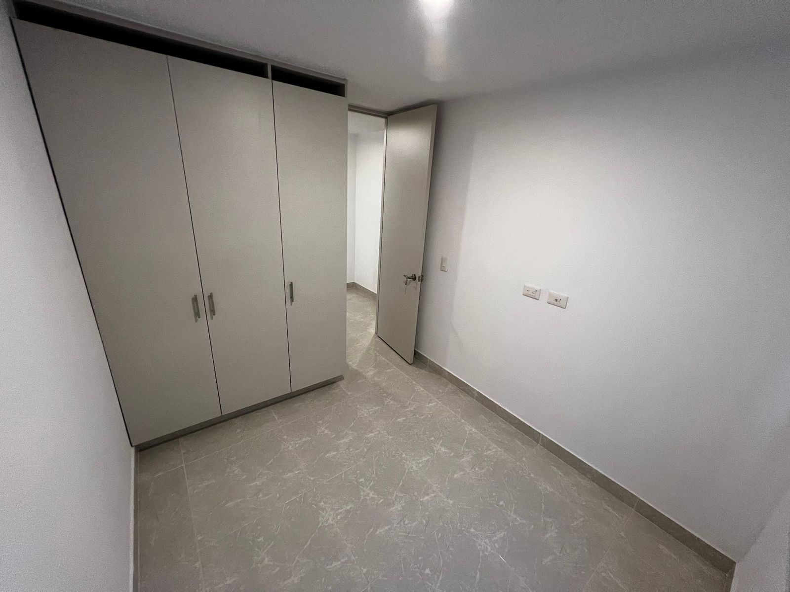 Apartamento en venta en El Poblado Ii Etapa, Pereira · foto 20 de 24