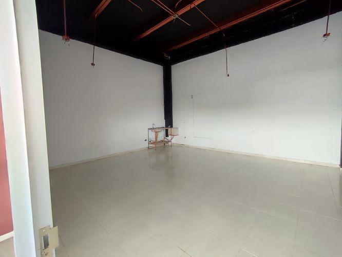 Local en venta en Galicia, Pereira, 40 m² · foto 11 de 22