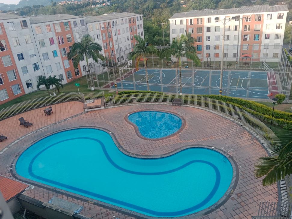 Apartamento en venta en Villa Rocio, Pereira · foto 9 de 12