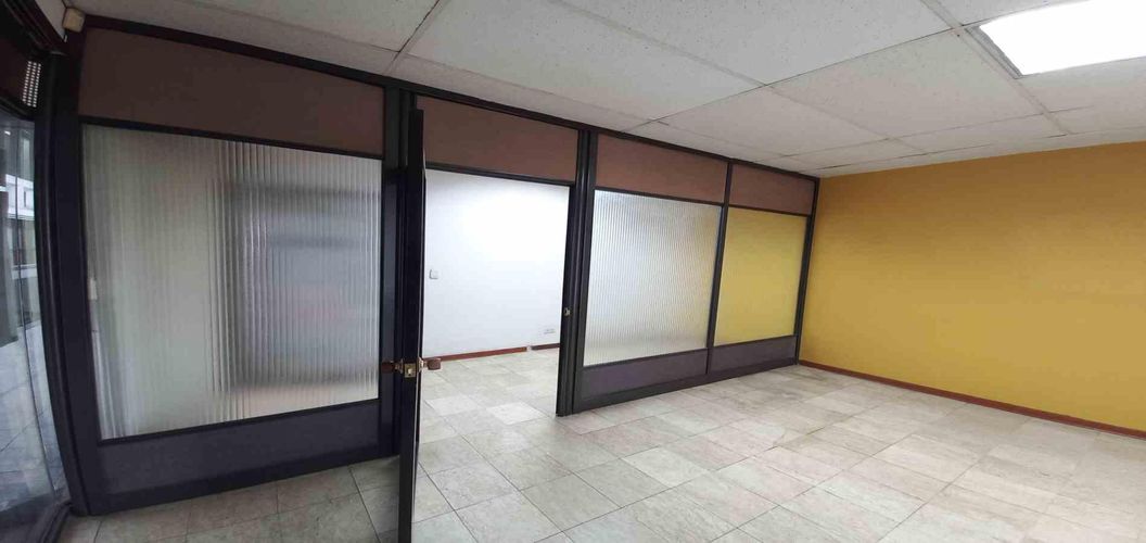 Oficina en venta en Sector Plaza De Bolivar, Pereira, 23 m² · foto 5 de 13