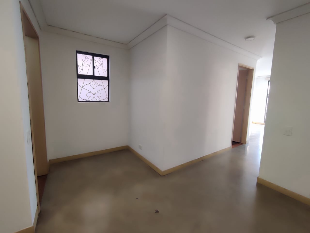 Apartamento en venta en Pinares, Pereira · foto 2 de 24