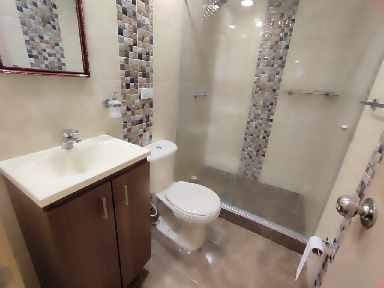 Apartamento en venta en Pinares, Pereira · foto 23 de 24