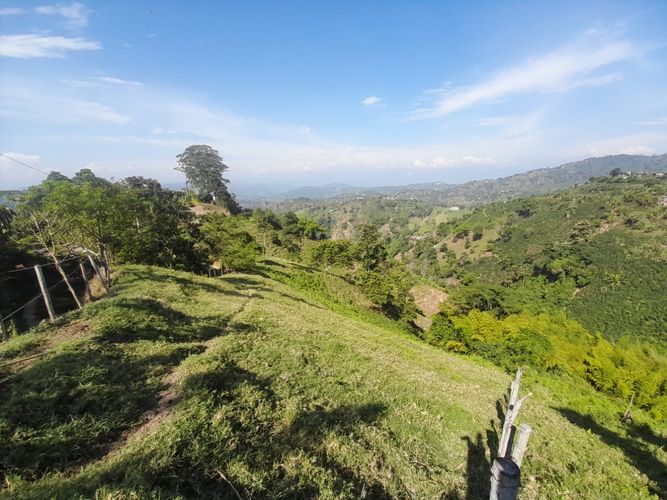 Lote en venta en La Aurora, Manizales · foto 20 de 24
