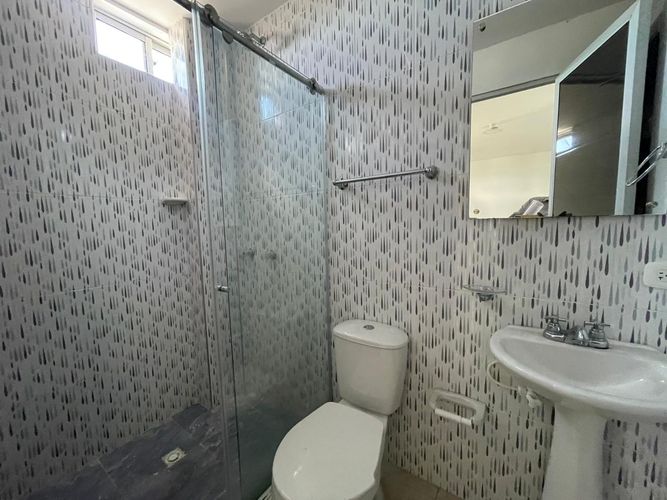 Edificio en venta en Santa Isabel Et. Ii, Dosquebradas, 1056 m² · foto 14 de 24