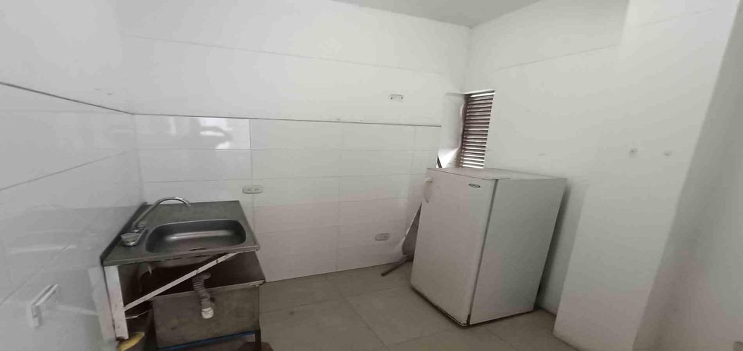 Local en arriendo en Bosques De Pinares, Armenia, 14 m² · foto 13 de 16