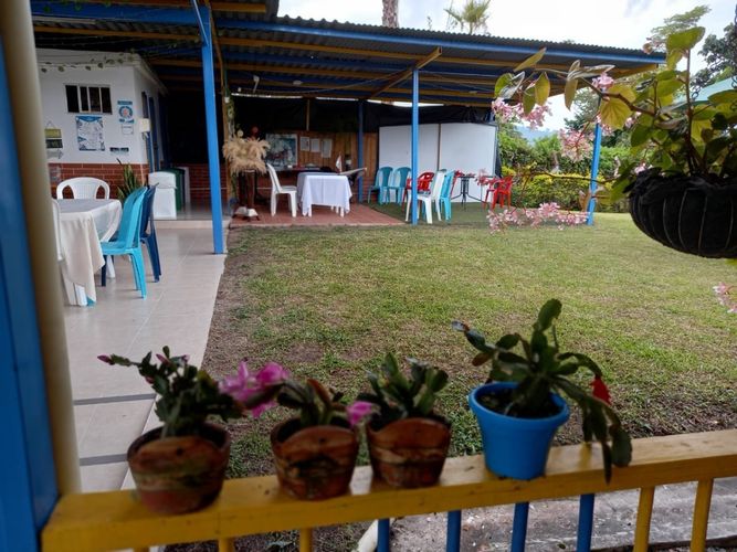 Finca en venta en Llanitos, Manizales, 3200 m² · foto 2 de 24